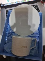 wedgwood 鍍銀座鐘 重金屬 帶浮雕白玉吊墜 因為整體包銀 多少有一點氧化 拿擦銀粉 應該能擦出來 歷史價格詳細信息