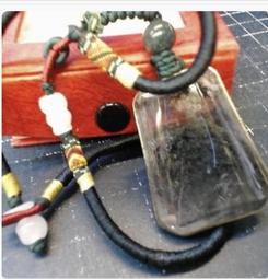 綠幽 TOP四季千層幽靈聚寶盆大猈貅吊墜/項鍊/小擺件~老礦料天然四季幽靈~晶體超好!!頂級!!極品收藏~有影片 歷史價格詳細信息