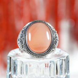 Gsd 140????綠玉髓霸氣女性款玉石925玫瑰金銀(k)戒子，獨款加工現貨供應????可點圖放大觀看???? 歷史價格詳細信息