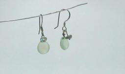 潼綾設記飾~ 玫瑰如名 { 清月 }天然強藍月光石蛋面戒面小米珍珠美制銅線 手做 包鑲 金屬線項鍊 歷史價格詳細信息