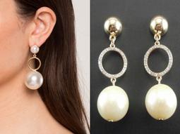 一對售賣 全新現貨 韓國混搭風  金屬 圓環 珍珠 垂墜感 長款 耳環 耳鉤 耳勾 耳針（ZSE53） 歷史價格詳細信息