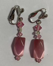 粉紅貓眼櫻桃水鑽防塵塞吊飾 歷史價格詳細信息