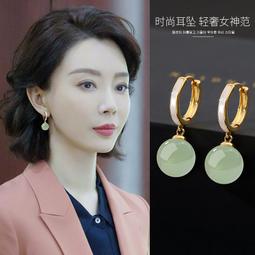 冰種新款現貨銀飾陽綠翡翠戒指女緬甸A貨蛋面裸石滿綠925銀鑲嵌綠 歷史價格詳細信息