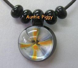 豬豬姨~可愛頭頭項鍊~大嘴巴玻璃項鍊~小黑人~手工馬賽克花花項鍊(胸針~)~ 歷史價格詳細信息