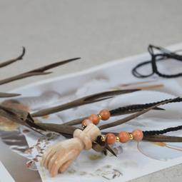 【齊花花】珊瑚舍利共生黑靈骨愛心手串‧神祕能量的守護‧逢凶化吉‧避災解難‧受天人護法和其他眾生的護持~ (V763) 歷史價格詳細信息