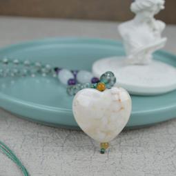 【齊花花】血舍利愛心‧搭配金絲玉珠鍊‧讓您常保身心平安‧福慧滋長‧福報無量‧喜獲無量的福慧與祥和~（V707） 歷史價格詳細信息