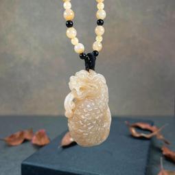 五行補水安神~象徵愛與和平的寶石~天然海藍寶原礦隨形吊墜 (隨機出貨) 歷史價格詳細信息