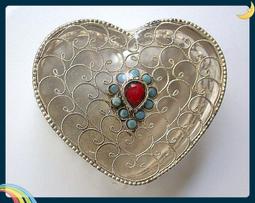 早期收藏西藏藏傳佛教鎏金藏佛鎏金佛掌心佛財寶天王擺件 歷史價格詳細信息