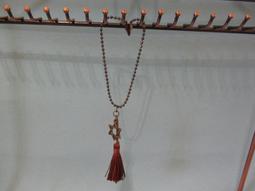 ~悠閒時光~六個嫌疑犯 【維卡斯‧史瓦廬普 著】原價300 歷史價格詳細信息