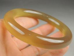 《紀老師的收藏》水潤內斂 細膩緻密→天然A貨冰種翡翠緬甸玉墜-神獸貔貅→06C16N77 正能量-聚氣招財、收藏增值! 歷史價格詳細信息