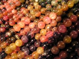 ~奇芽 水晶.寶石~ 天然-老礦 東菱玉 6mm AAA極品 長度35cm 一標一條 * ＝大批發場＝ 歷史價格詳細信息