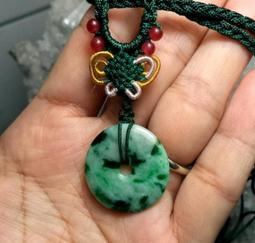 晶玉堂** 天然緬甸玉--A貨白底青玉扣--墜子9.48公克---不含項鍊** 歷史價格詳細信息