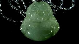 天然緬甸玉A貨   翡翠歡喜招財彌勒吊墜 飄陽綠 歷史價格詳細信息