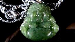 天然緬甸玉A貨   翡翠歡喜招財彌勒吊墜 飄陽綠 歷史價格詳細信息