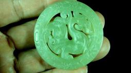 和闐玉靈芝小擺件，可做筆架，也可做擺件陳設觀賞，新疆山料，料20128 歷史價格詳細信息