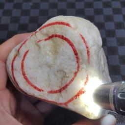 翡翠原石 木納邊角小墨翠 藍水 重量15克 尺寸3*2.5+0. 翡翠 原石 收藏 【天地通】二手-300 歷史價格詳細信息