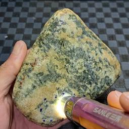 翡翠原石 木納邊角小墨翠 藍水 重量15克 尺寸3*2.5+0. 翡翠 原石 收藏 【天地通】二手-300 歷史價格詳細信息