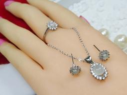 《精品百貨》天然冰彩玉髓平安叩925鍊~重量：17.4g 歷史價格詳細信息