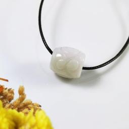 翡翠A貨 唐馬 高糯 有脂光 透度標準2.8 飄綠花唐馬 可鑲嵌 可配戴設計 可珠寶設計 項鍊 掛牌 配件 配飾 歷史價格詳細信息