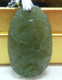 天然新疆和闐青白玉~(大塊料) 手工精雕 【圓滿豐收紋璧 】細膩溫潤 財富的象徵 直徑6.3ㄨ1.3cm(約89.3g)鍊長可調=B1-391 歷史價格詳細信息