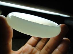 天然羊脂白玉手鐲女款扁條寬版金絲玉鐲正品新疆玉鐲子貴妃鐲手環正品~善緣堂 歷史價格詳細信息