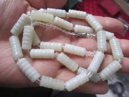 和闐白玉 持荷童子 歷史價格詳細信息