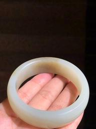 籽料仿古雙龍雞心佩新疆和闐玉籽料白玉灑金皮鏤空吊墜掛件，重1 歷史價格詳細信息