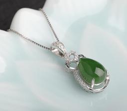 預購商品-JJ080S925純銀天然和田玉菠菜綠馬眼碧玉耳環~ 抗過敏。 歷史價格詳細信息