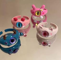 小紅書搞怪快樂星球糰子抱枕女生健身瑜伽球圓形沙發坐墊毛絨玩偶 歷史價格詳細信息