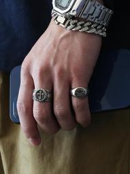 小眾設計復古十字架寶劍貝殼包單肩斜挎保齡球包女2023新款手提包 歷史價格詳細信息