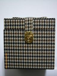 珠寶收納6格手錶盒碳纖維PU皮革材質(展示盒 眼鏡盒) 歷史價格詳細信息