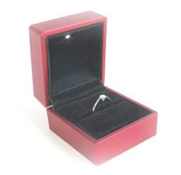 戒指發光戒指兒童小玩具夜光地攤廣場夜市義烏地推幼兒園禮品閃光手表 歷史價格詳細信息