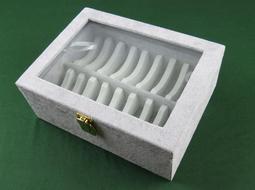 透明蓋純手工絨毛40位手鐲箱~特製款~(黑色)/展示盤/托盤/首飾盒/珠寶箱/展示盒 歷史價格詳細信息