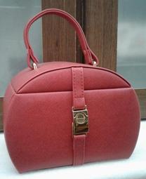 原價4千多lollipops蘿莉帕司小牛皮包全新包裝完整2000出清 歷史價格詳細信息