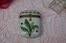 法國利摩日（limoges )Vintage 寶藍色手繪描金17618 歷史價格詳細信息