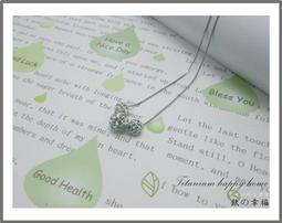 流行時尚OL族亮麗襯衫--共有2款(全新)釦子上有小水鑽喔! 歷史價格詳細信息