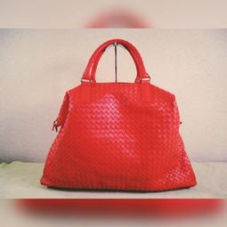 【M商店】 手工訂作亮麗橙紅小羊皮編織加大包款/超大容量時尚彎月包-現貨供應 歷史價格詳細信息