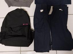 二手背包 九成新 材質厚實但不重 請細看照片 含店到店運費 歷史價格詳細信息