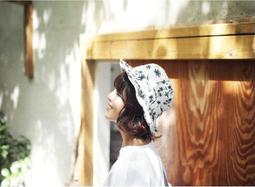 韓國 小雛菊 斜背包 紫色 黃色 米白 黑色 鍊條包 手提包 休閒 姊妹 閨蜜 歷史價格詳細信息