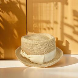 拉菲草純手工編織漁夫帽 網紗花朵平頂沙灘帽 出遊遮陽防晒 女生時尚名媛休閒百搭草帽-時尚女裝 歷史價格詳細信息