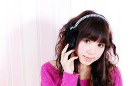 ~忻佩小舖-2~百貨公司清倉-荔枝皮白色側背大包 歷史價格詳細信息