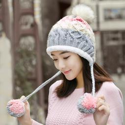 智慧購物王》雙吊球造型雙層保暖護耳小顏拚色毛球針織毛線帽-粉 歷史價格詳細信息