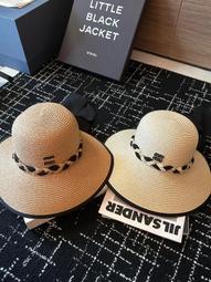 miu春夏防曬空頂帽 出門追著要的空頂帽 把防曬融入在生活裏的每日穿搭 歷史價格詳細信息