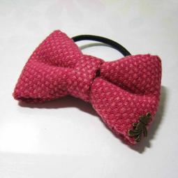 【MoDo魔荳】＊全新＊《甜美韓系款@毛茸茸漸層雙色徽章式毛線花朵髮束。花朵O束。O型束。圈圈束》〈浪漫紫〉 歷史價格詳細信息