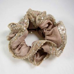 全新 素款滾邊雲紗新娘頭紗 簡約帶梳雙層軟紗古董2018新品婚紗禮服配件新娘頭紗短款雙層精緻包邊髮梳俏皮旅拍 米白 Go 歷史價格詳細信息