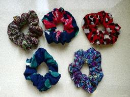 純手製 蕾絲+金屬+木頭多材質拼接製娃娃壁掛飾（蘋果綠款） 歷史價格詳細信息