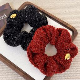 {朵朵韓飾} C2487 韓國直送(正韓)-個性氣質純色三角形抓夾(四色) 歷史價格詳細信息