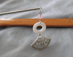 D0132-2_天然粉晶苗銀鏤空大水滴古典髮簪 歷史價格詳細信息