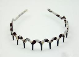 【雜貨店】雪紡波點款蝴蝶結髮夾 糖果色雪紡波點款蝴蝶結 雪紡波點款髮夾 10支50元 歷史價格詳細信息