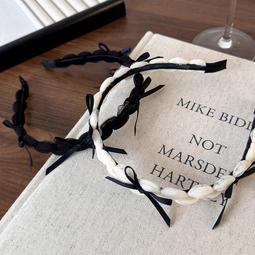 {朵朵韓飾} C2487 韓國直送(正韓)-個性氣質純色三角形抓夾(四色) 歷史價格詳細信息